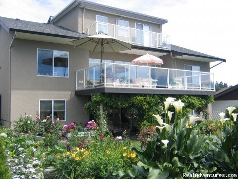 Views and more views | Comox Ocean View B&B - Awesome, friendly and comfy | Image #5/10 | 