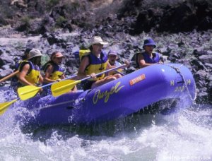 Oregon Rafting at its Best | Bend, Oregon Rafting Trips | Government Camp, Oregon