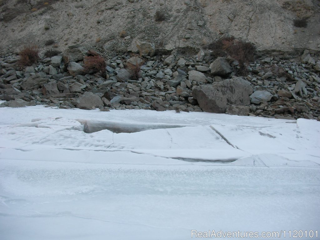 Frozen River Chadar Trek | India Trekking Tours | Image #5/8 | 