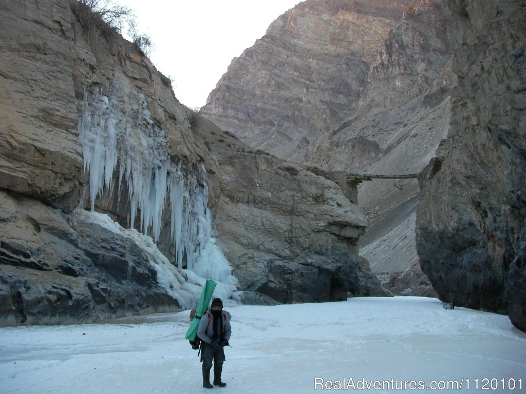 Frozen River Chadar Trek | India Trekking Tours | Image #8/8 | 