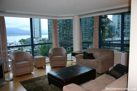 Dining | Coal Harbour Downtown Vancouver Luxury View condo | Image #4/10 | 