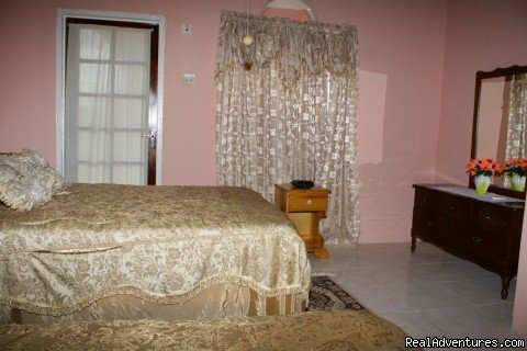 Ocean View : One of two Double bedrooms | Ocho Rios OceanView Villa: Free night | Image #7/8 | 