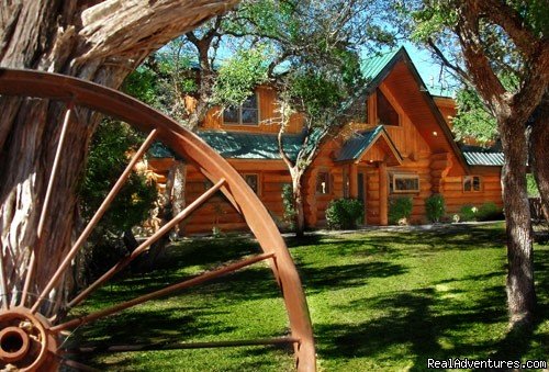 Log Cabin Rentals on Lake LBJ -Log Country Cove | Burnet, Texas  | Vacation Rentals | Image #1/2 | 