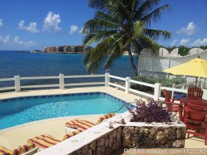 Oceanfront Vacation Villa in St. Maarten