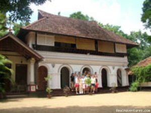 Houseboat + Heritage Stay - package tour in Kerala