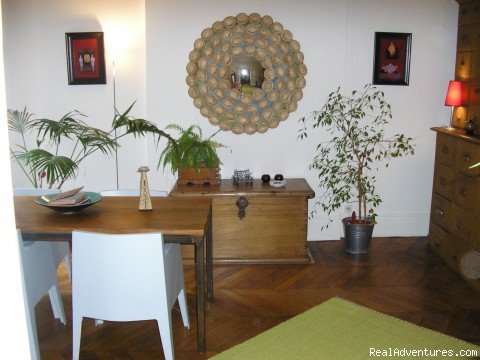 salle à manger | un 100m2 a Montmartre | Image #2/3 | 