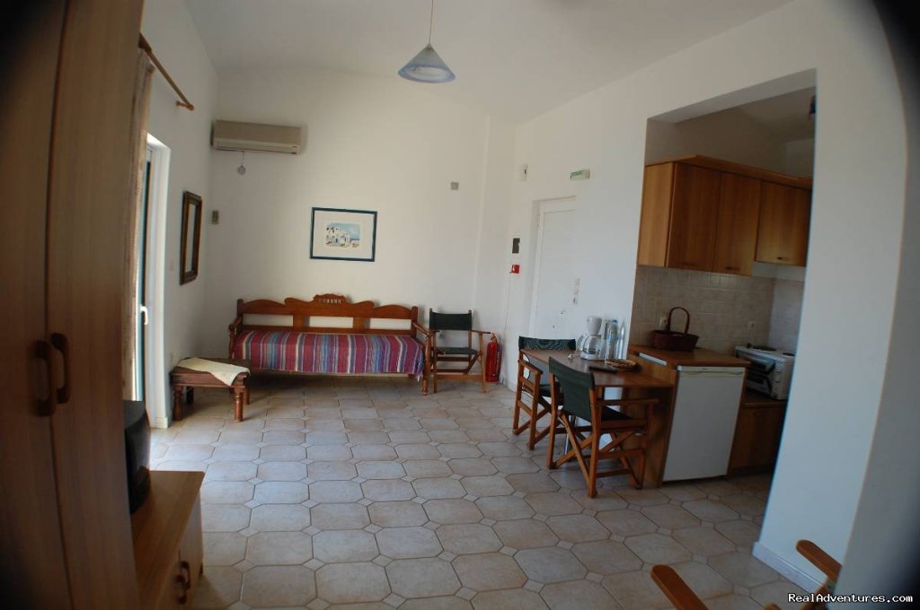GREECE-MONEMVASIA:Gialos village beach apartments | Image #16/24 | 