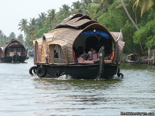 Houseboat on Alleppey backwaters | Houseboat Cruise in Kerala Backwaters | Image #3/4 | 