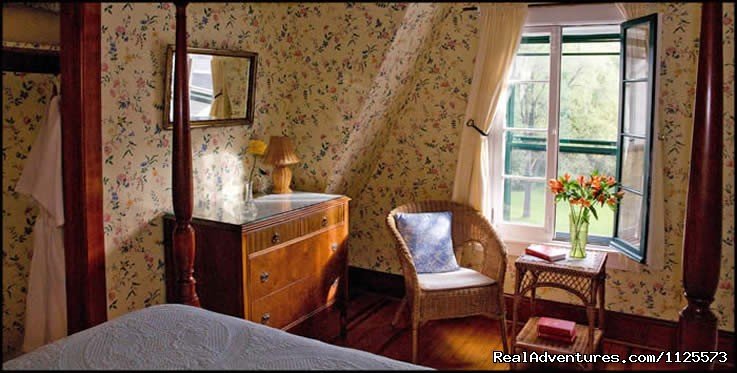 Romantic getaway at Lenox country inn | Image #7/13 | 