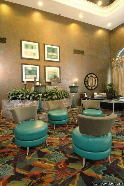 Lobby | Image #6/8 | Embassy Suites Hotel Minneapolis-Airport