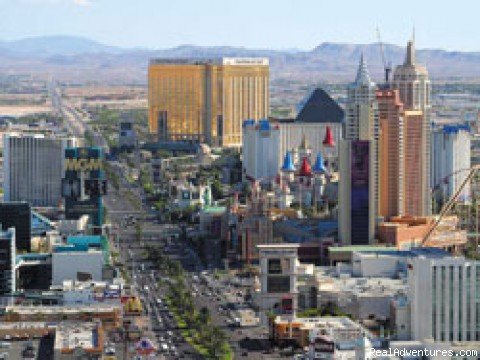 Las Vegas Sky Line | Las Vegas Vacation Packages | Las Vegas, Nevada  | Sight-Seeing Tours | Image #1/3 | 