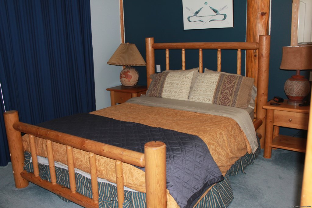 Master suite | Sun Peaks Resort Private Post &Beam Chalet | Image #16/23 | 