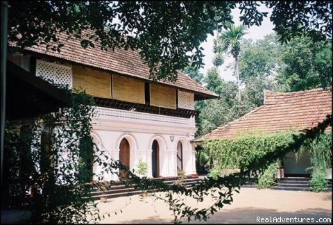 Tharavadu Heritage Home Resort | Heritage Homestay in Backwater Village | Alleppey Kumarakom, Kerala, India | Hotels & Resorts | Image #1/4 | 