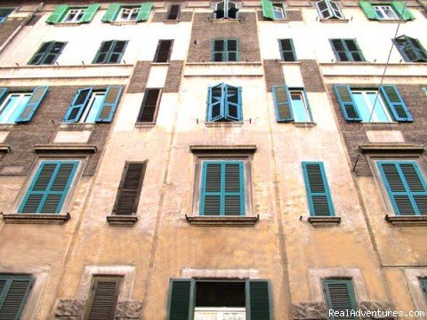Front View | RomeBed | Rome, Italy | Youth Hostels | Image #1/5 | 