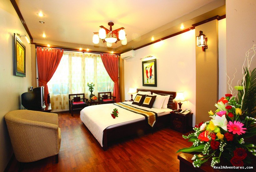 Deluxe double room | Indochina 1 Hotel | Hanoi, Viet Nam | Bed & Breakfasts | Image #1/5 | 