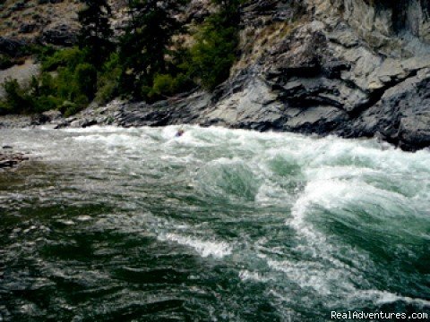 Middle Fork Cliffside Rapid  | Oregon and Idaho River Rafting - ECHO River Trips | Grants Pass, Oregon  | Rafting Trips | Image #1/10 | 