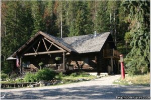 Small Authentic Old West Guest Ranch Experience