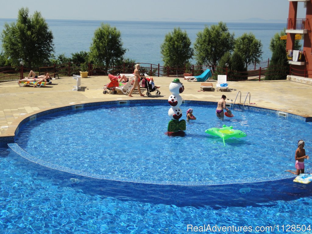 Pool | Your Perfect Family Vacation in Bulgaria | Image #2/20 | 