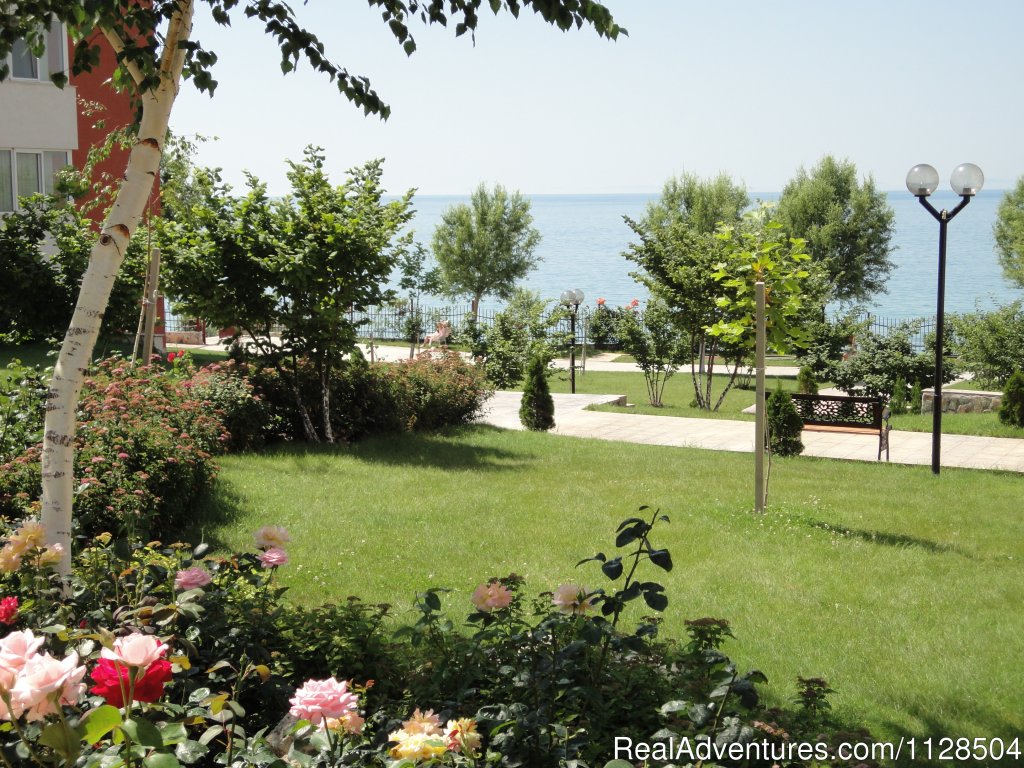 Garden | Your Perfect Family Vacation in Bulgaria | Image #4/20 | 