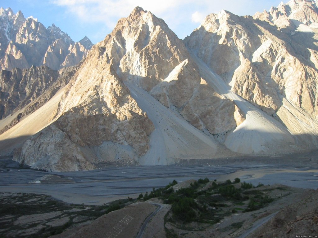 SilkRoad Caravan Trek & Tour  Pakistan Afghanistan | Image #7/16 | 
