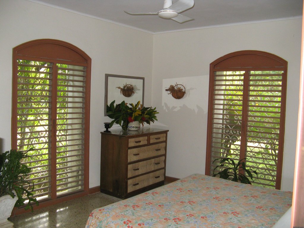 Spacious bedroom | Private villa in Runaway Bay, Jamaica | Image #4/4 | 