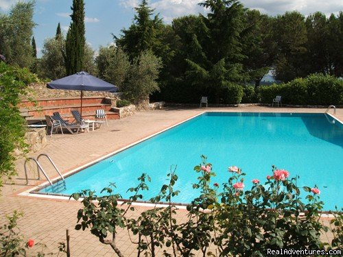 the pool | charming B&B among Brunello vineyards | Image #3/6 | 