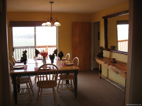 Dining Room in Kamloops | Image #13/19 | Riverfront Cabins on a Private 1400 acre ranch