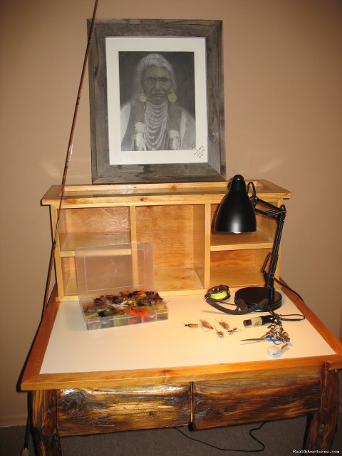 Fly Tying Table in Kamloops Living Room | Image #18/19 | Riverfront Cabins on a Private 1400 acre ranch