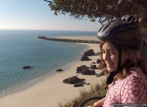 Enjoying a stop along the coastal route Arrabida | Blue Coast Bikes Luxury Bike Tours in Portugal | Image #5/17 | 
