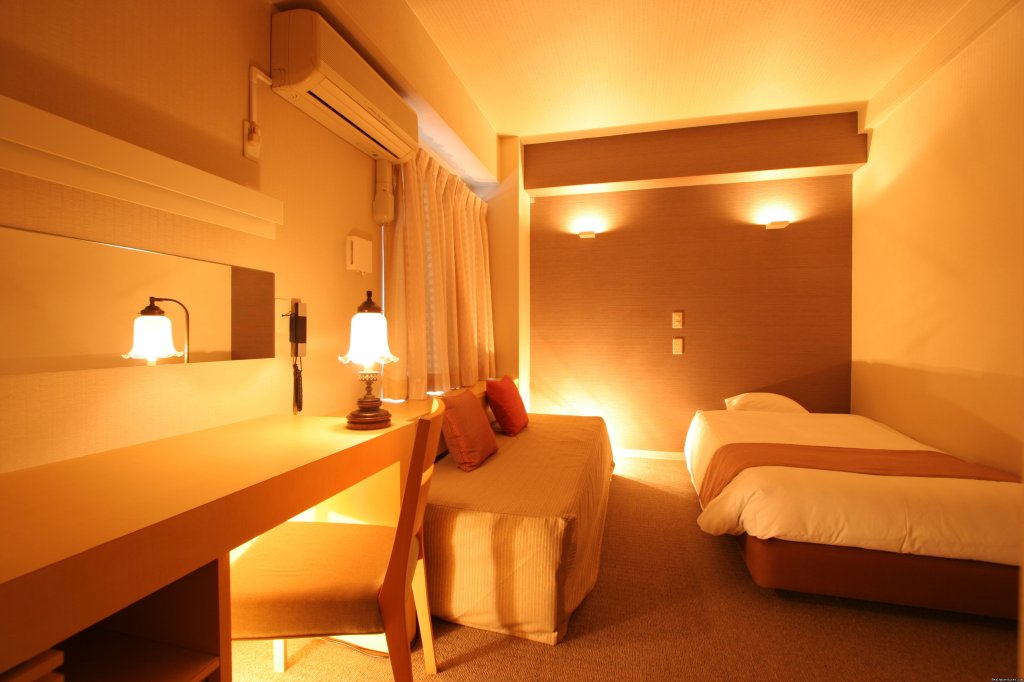 Photo #1 | Petit Hotel Kyoto | Kyoto, Japan | Bed & Breakfasts | Image #1/5 | 