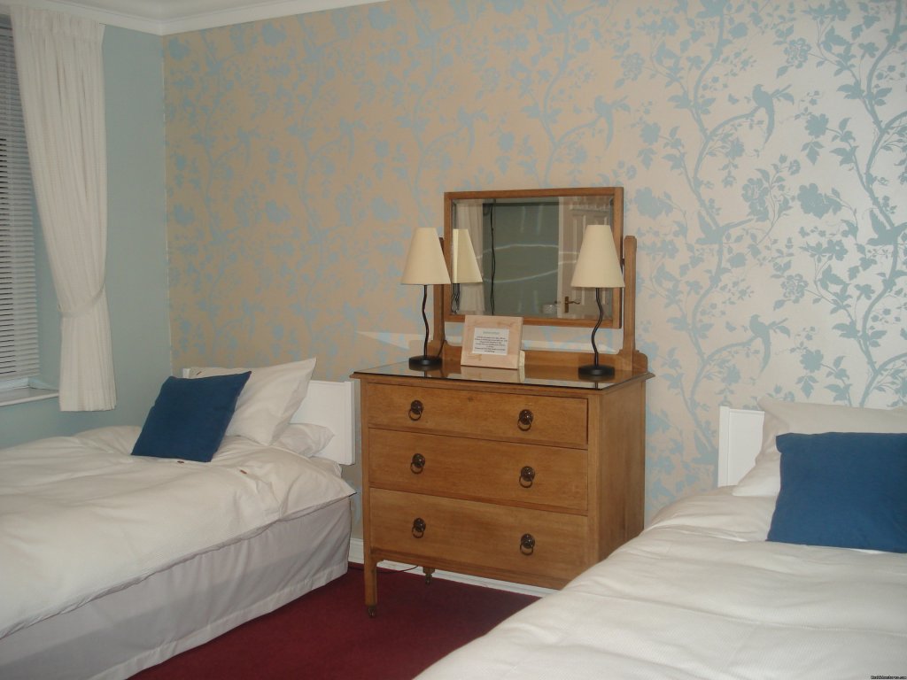 twin / double room. | Lochside Accomodation In A Rural Location | Image #8/10 | 