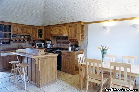 Kitchen with domed ceiling | Luxury Castleoliver Coach House | Image #5/15 | 