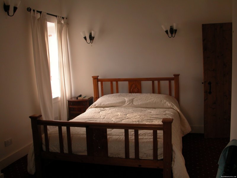 Double bedroom | Luxury Castleoliver Coach House | Image #8/15 | 