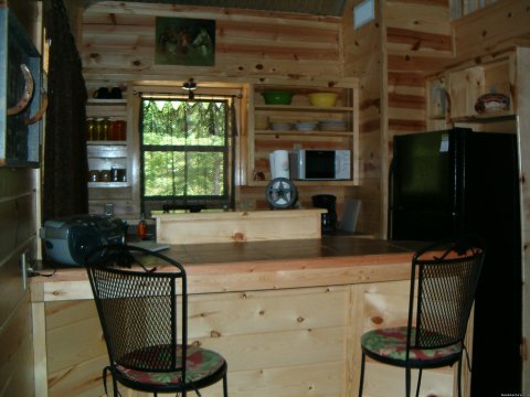 Lucky Star Cabin | Image #8/12 | Five Star Cabins (A Mountain Getaway)