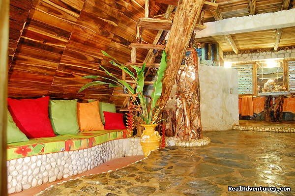 Chalet 3 : interior | Chalet Tropical Village | Image #19/26 | 