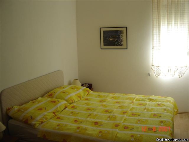 bedroom A | Quiet location-Near Beach-Pool-Near town Center | Image #11/14 | 