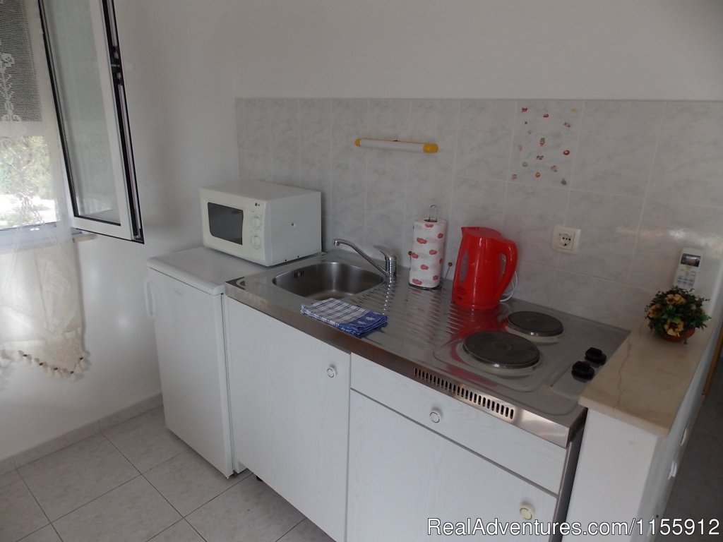 Kitchenette | Holiday in quiet location-pool-near beach and town | Image #6/12 | 