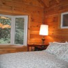 Romantic Getaway in TN Mountain Log Cabin Like sleeping in a tree house