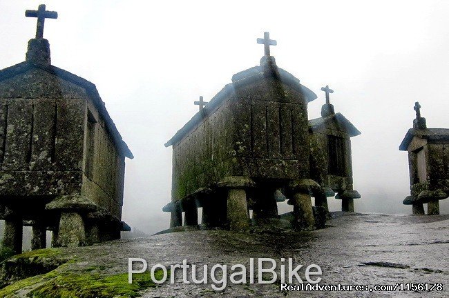 Portugal Bike: The Quiet Villages on the Mountains | Image #13/26 | 