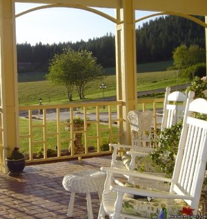 American Country Bed and Breakfast | Coeur d'Alene, Idaho Bed & Breakfasts | Bonners Ferry, Idaho