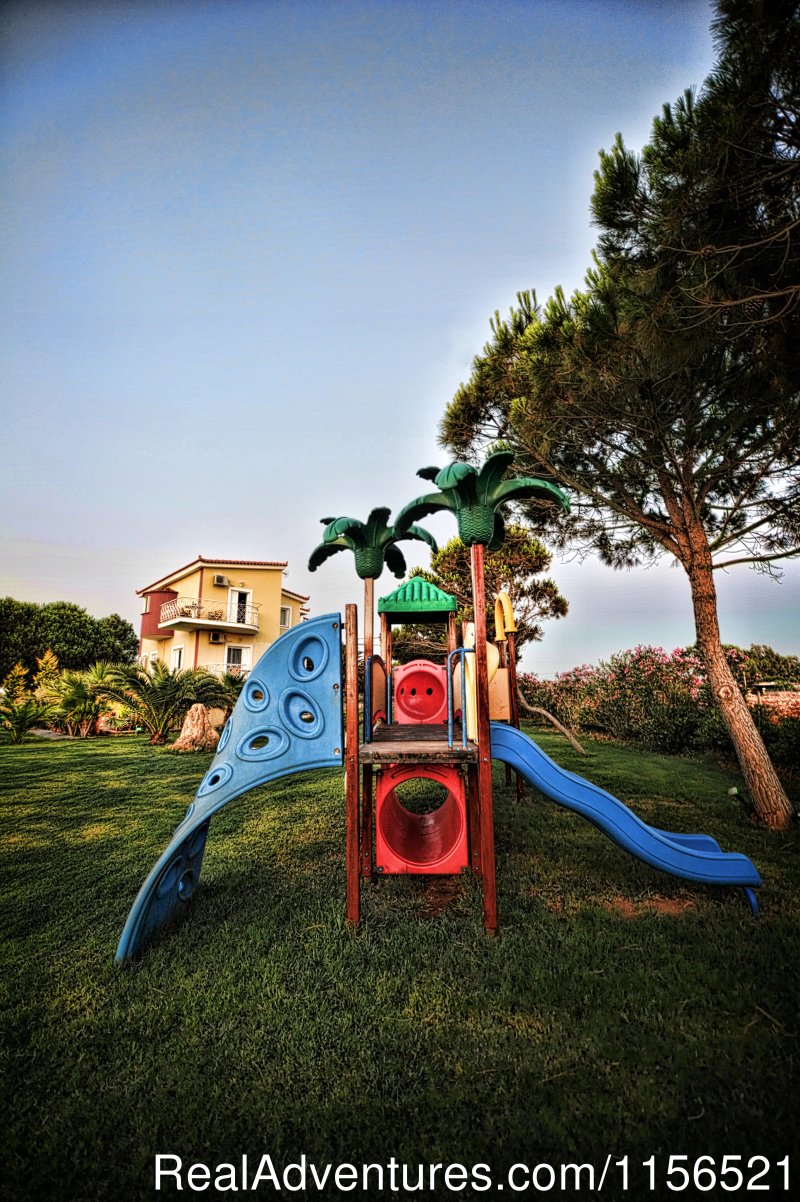Playing Ground | Best Western Irida Resort Kyparissia Peloponnes | Image #15/24 | 