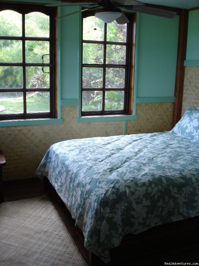 Green Bedroom | North Shore Oahu GEM | Image #3/4 | 