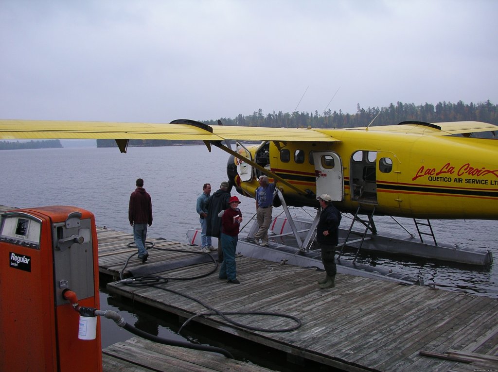 Otter float plane - taking us back | Ontario/Quetico Park canoe trip | Image #3/11 | 