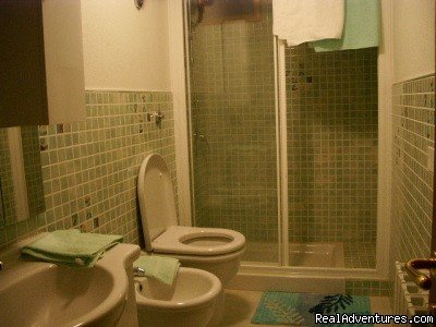 bathroom | Bed & Breakfast Golfo degli Angeli | Image #2/4 | 