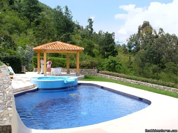 Romantic Casita with Private Pool and Jacuzzi | Image #3/4 | 