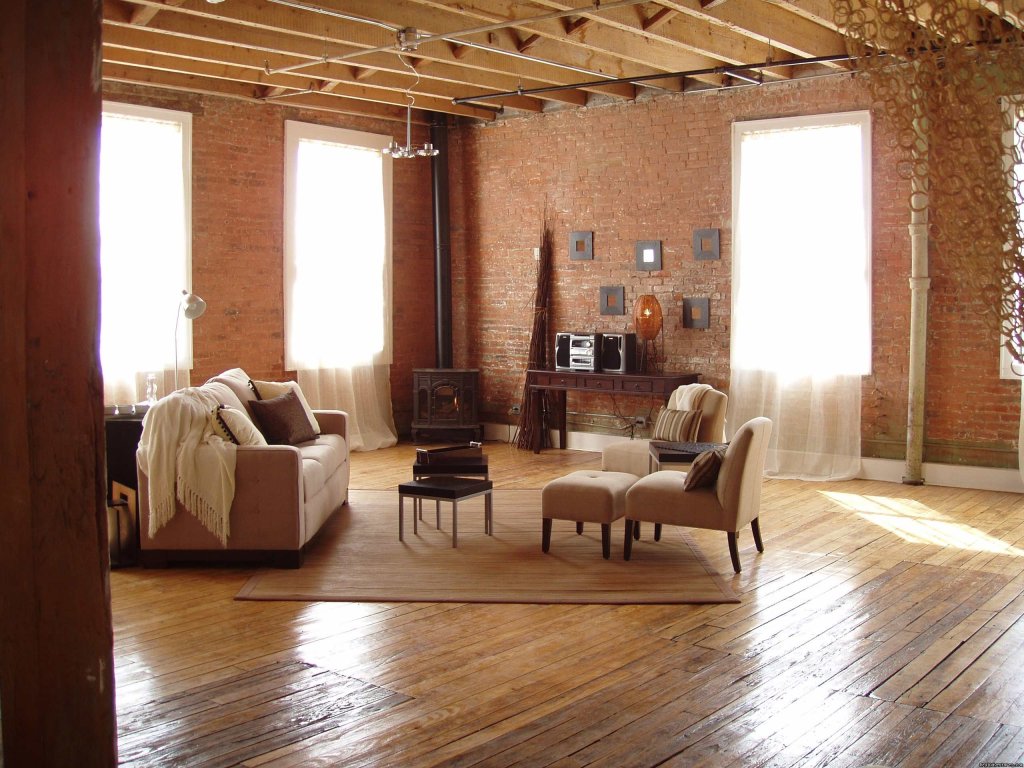 Apartment 4C-D, 4 Bedroom Loft | Fully Furnished Landmark Lofts With Internet&cable | Image #3/3 | 