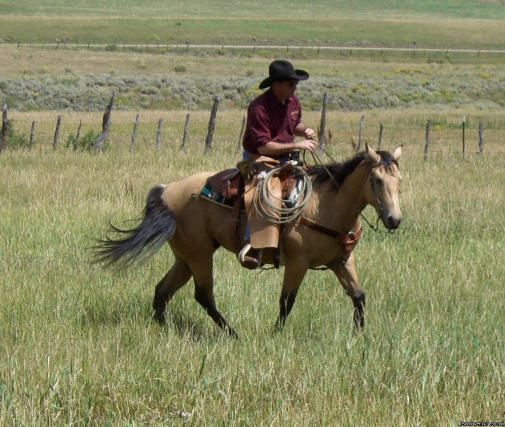 Colorado Cowboy Vacation at Fish and Cross Ranch | Yampa, Colorado  | Horseback Riding & Dude Ranches | Image #1/11 | 