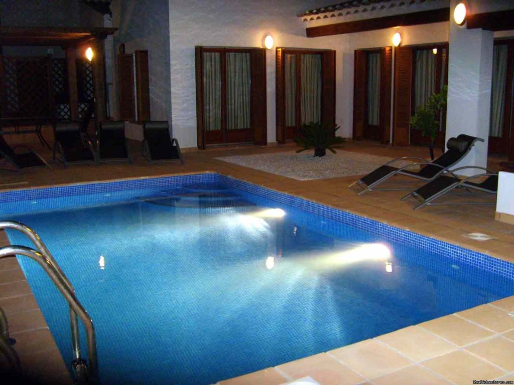 POOL BY NIGHT | Stunning 3 Bed Vila With Private Pool | Image #5/9 | 