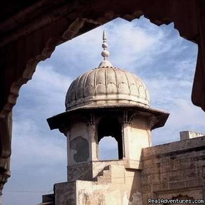 Mohabat Khan mosque Peshawar | Pakistan Travel and culture Services | Image #2/4 | 