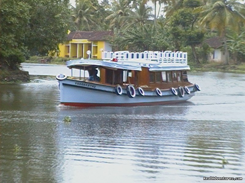 cannal cruise | House Boat Cruise Kerala Kumarakom Allapuzha | Image #4/10 | 
